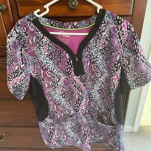 Premiere by Healing Hands Scrub top